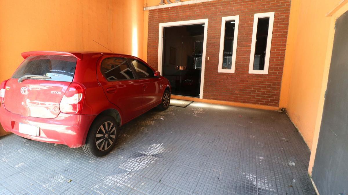 Casa, 1 quarto, 532 m² - Foto 1