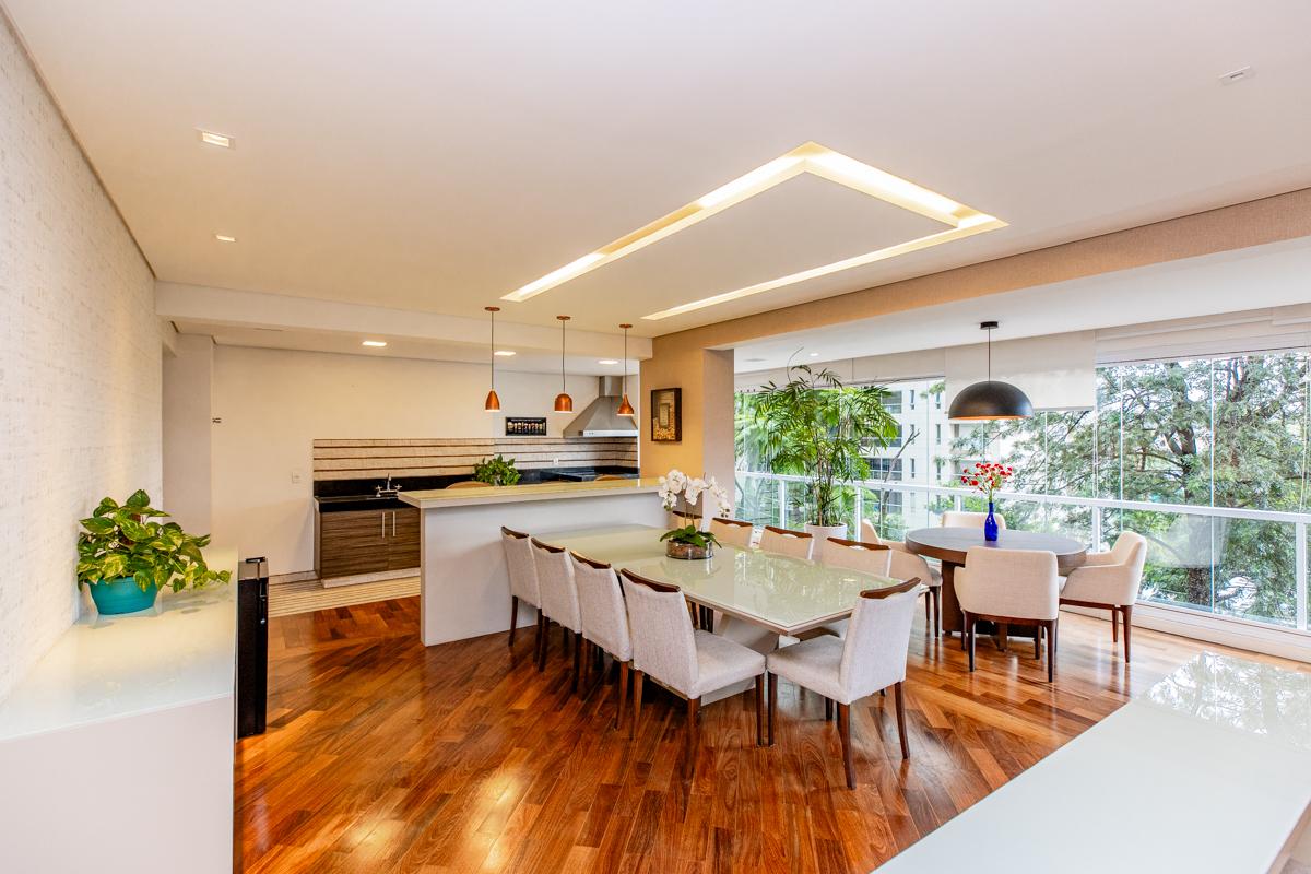 Apartamento, 3 quartos, 252 m² - Foto 2