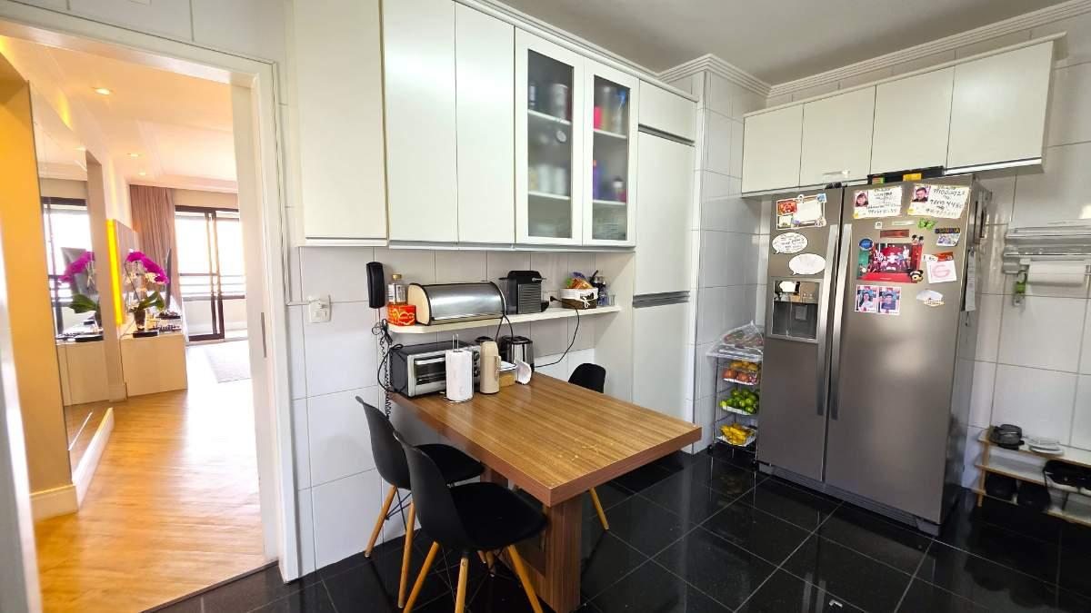 Cobertura, 4 quartos, 227 m² - Foto 17