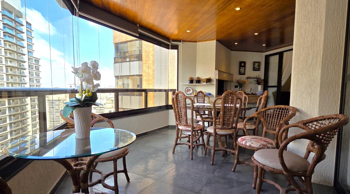 Apartamento, 5 quartos, 4984 m² - Foto 1