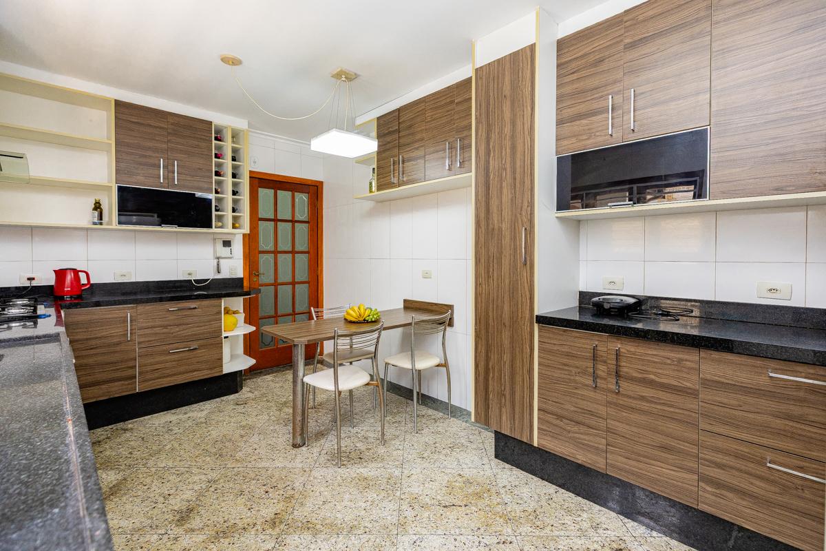 Casa, 4 quartos, 300 m² - Foto 17