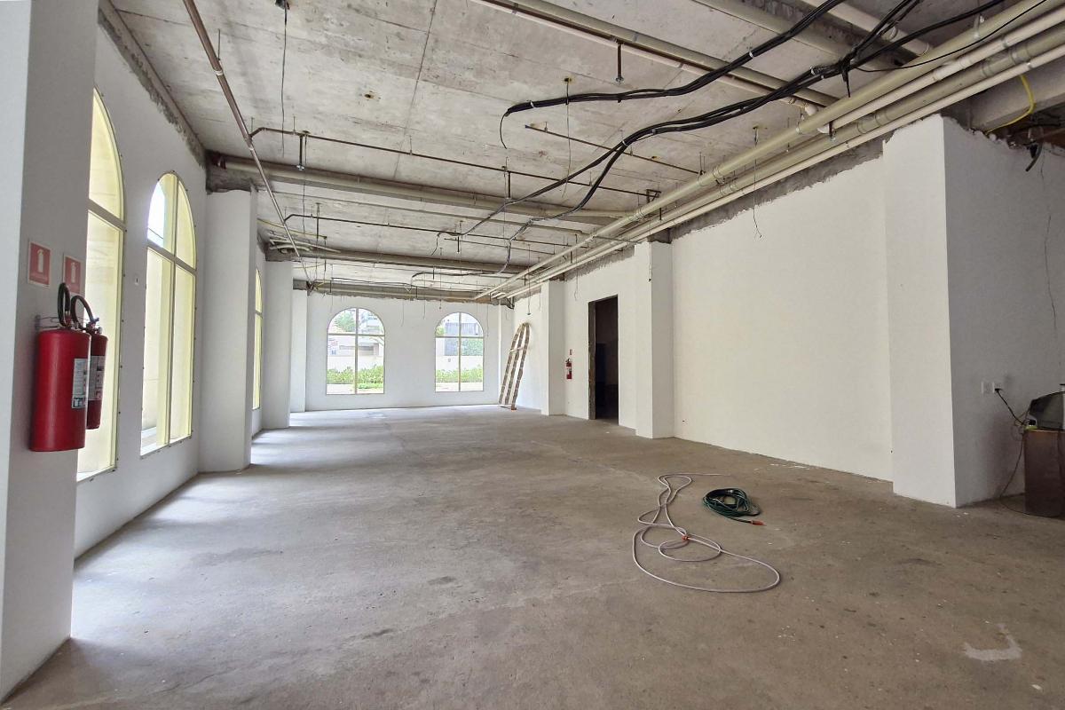 Sala-Conjunto, 1342 m² - Foto 13