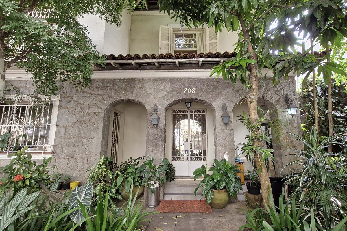 Casa, 6 quartos, 450 m² - Foto 1