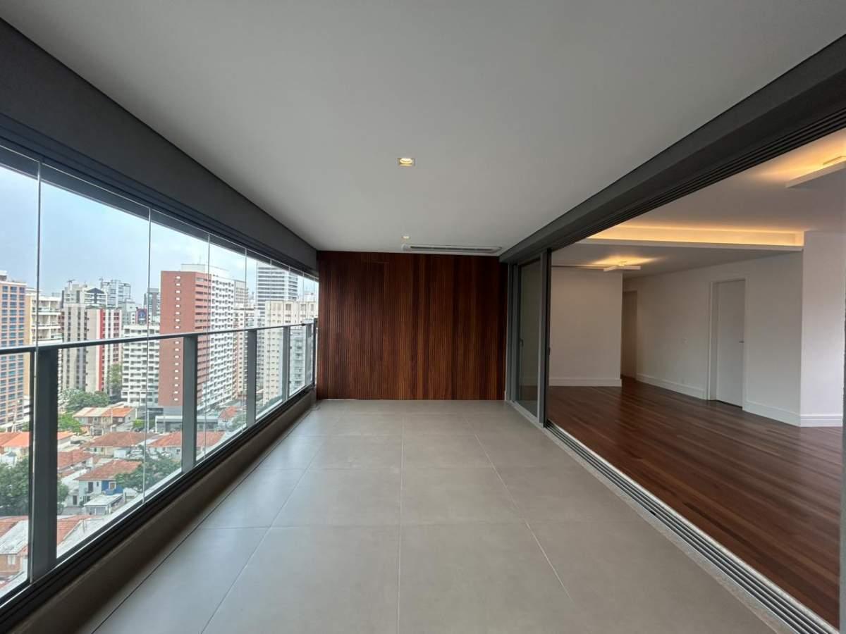 Apartamento, 3 quartos, 160 m² - Foto 1