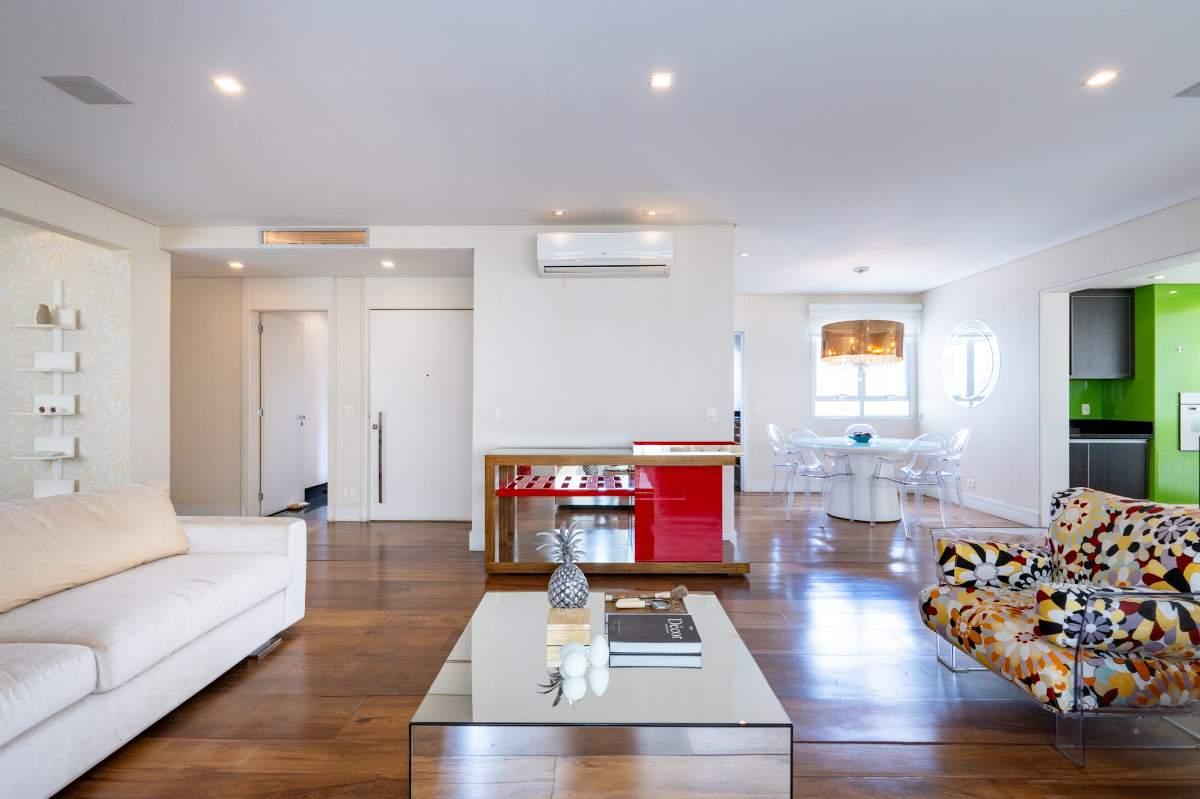Apartamento, 3 quartos, 1200 m² - Foto 1
