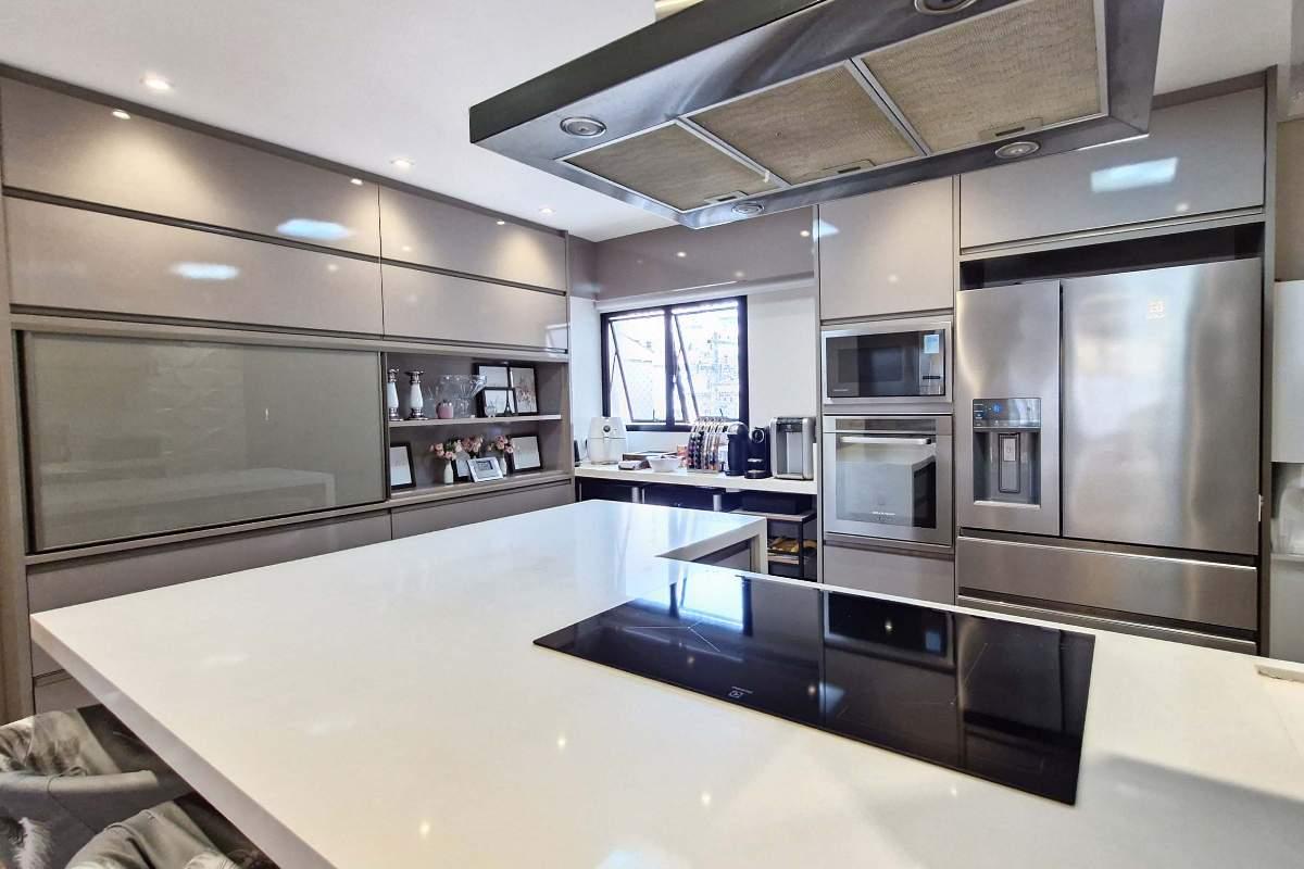 Apartamento, 3 quartos, 147 m² - Foto 1