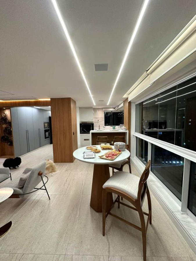 Apartamento, 3 quartos, 196 m² - Foto 8