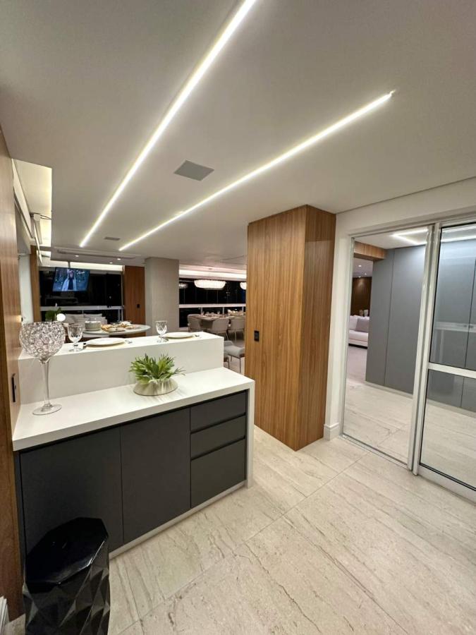 Apartamento, 3 quartos, 196 m² - Foto 9