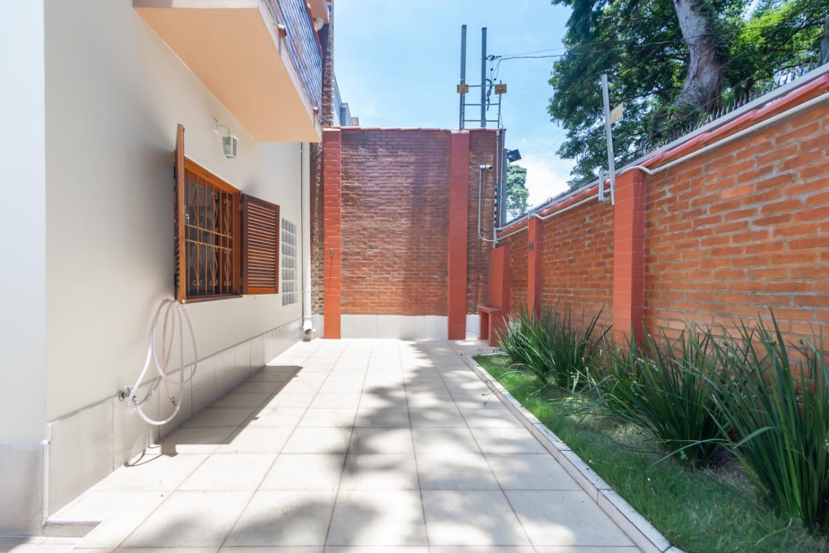 Casa, 3 quartos, 225 m² - Foto 2