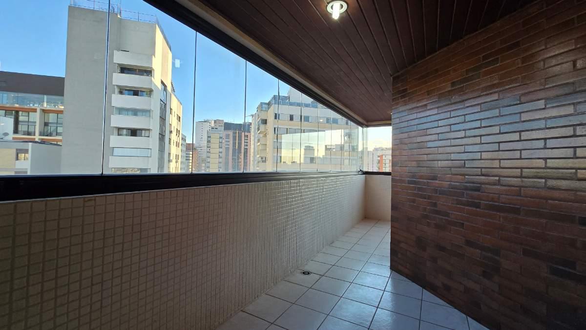 Apartamento, 4 quartos, 190 m² - Foto 2
