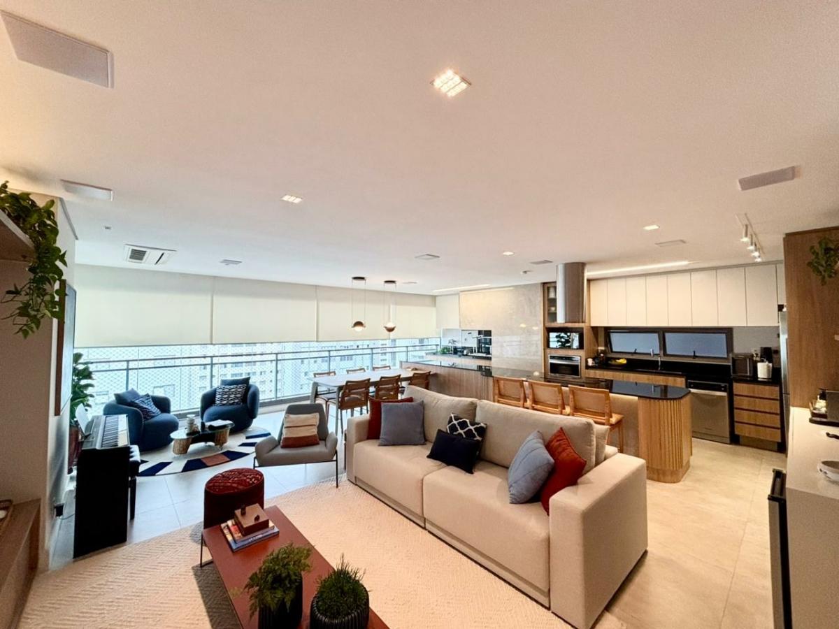 Apartamento, 3 quartos, 165 m² - Foto 1
