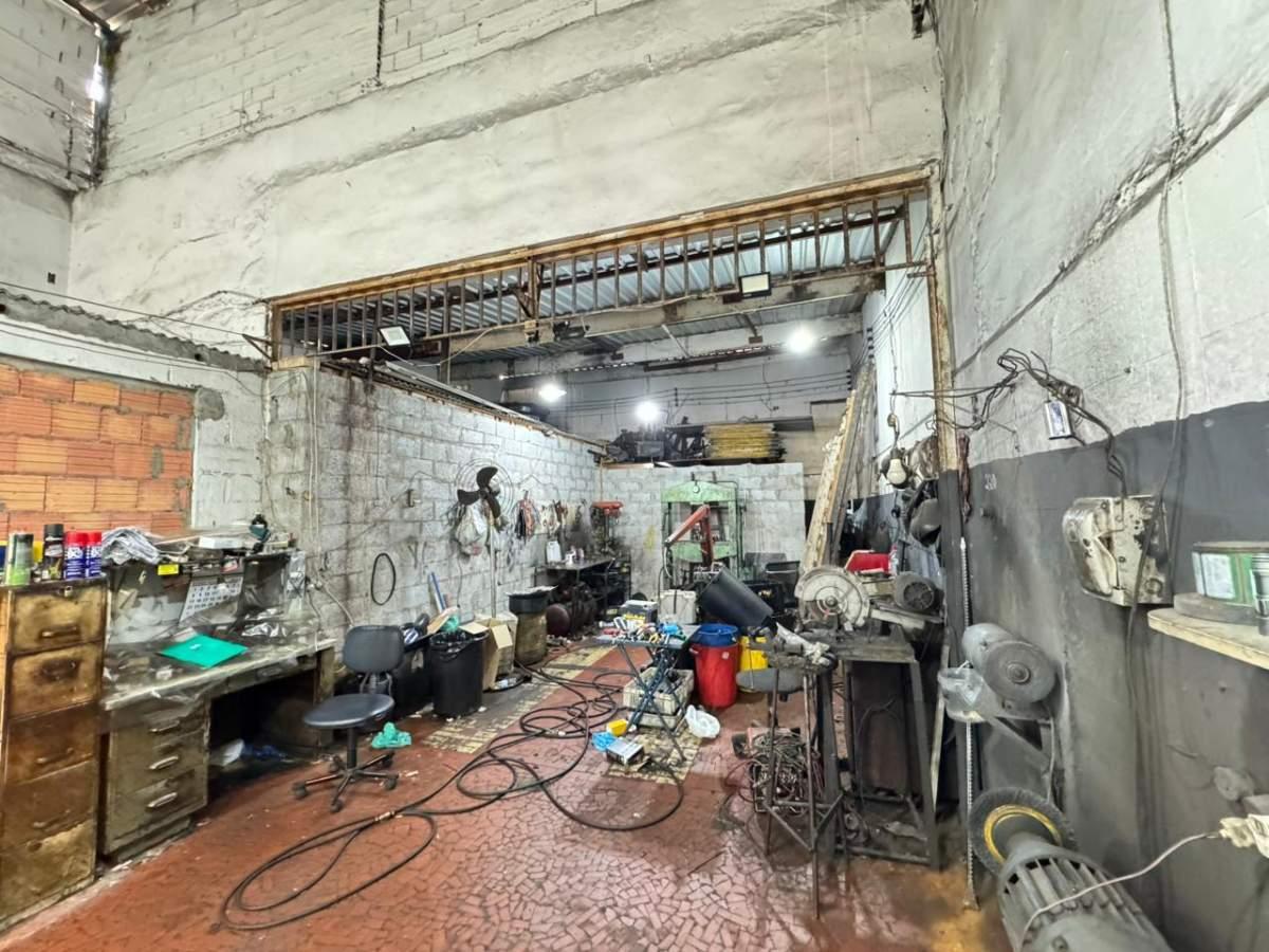 Depósito-Galpão, 248 m² - Foto 5