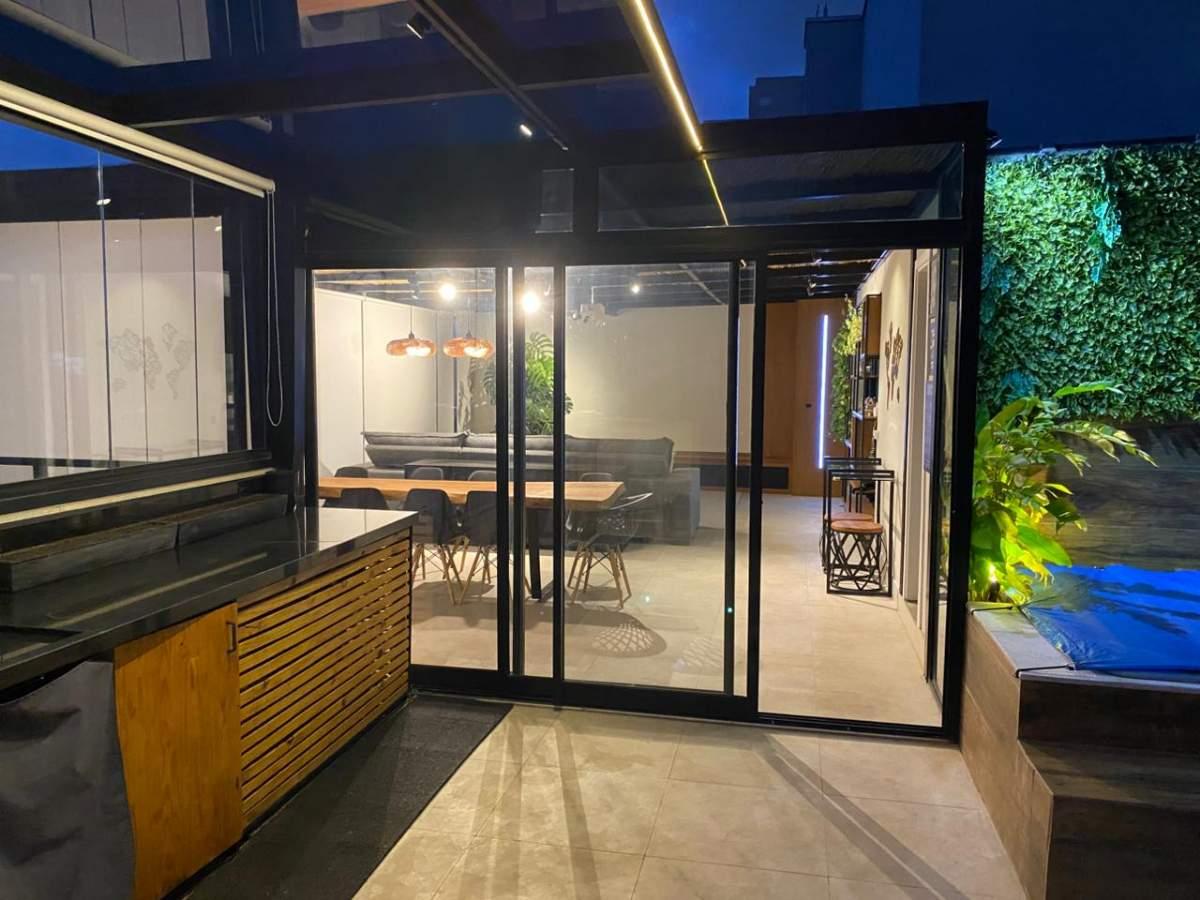 Cobertura, 3 quartos, 241 m² - Foto 3