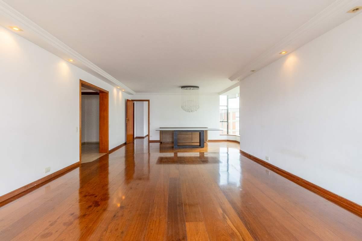 Apartamento, 3 quartos, 236 m² - Foto 5