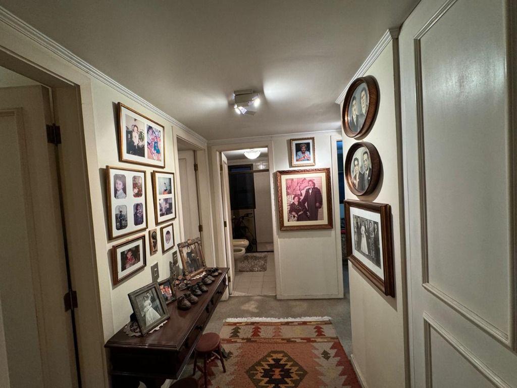 Apartamento, 4 quartos, 194 m² - Foto 10