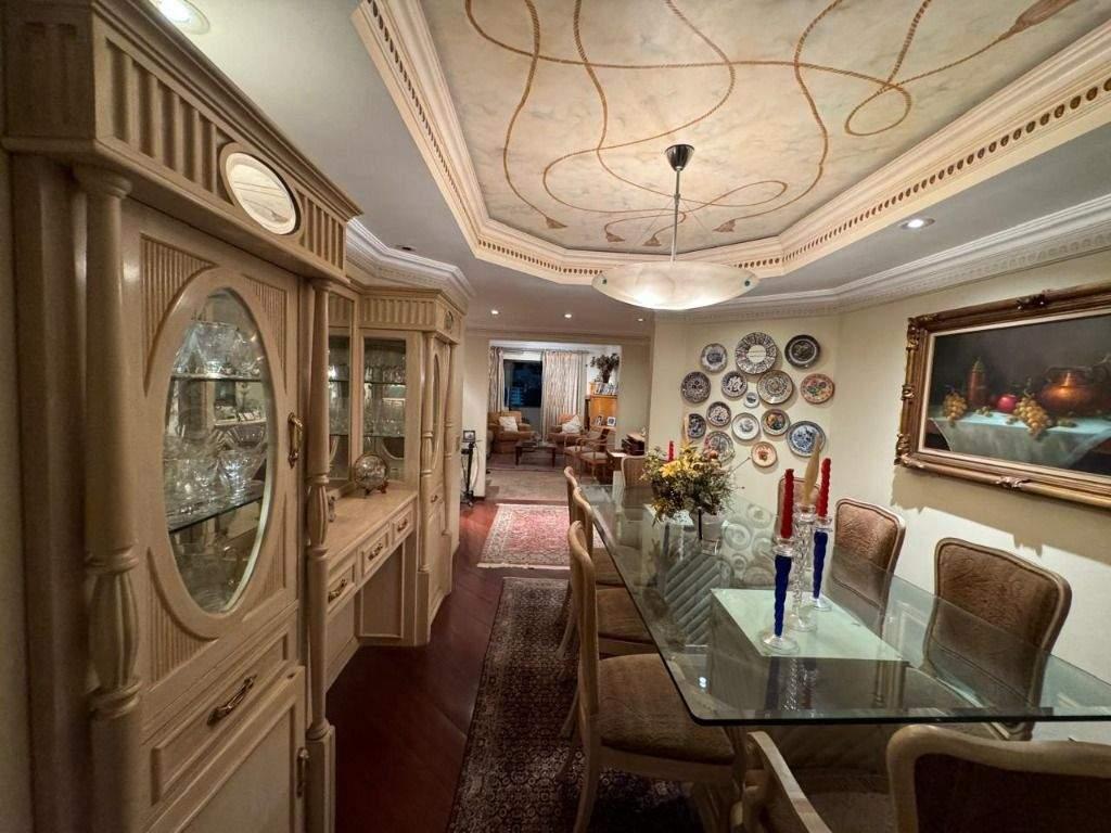 Apartamento, 4 quartos, 194 m² - Foto 1
