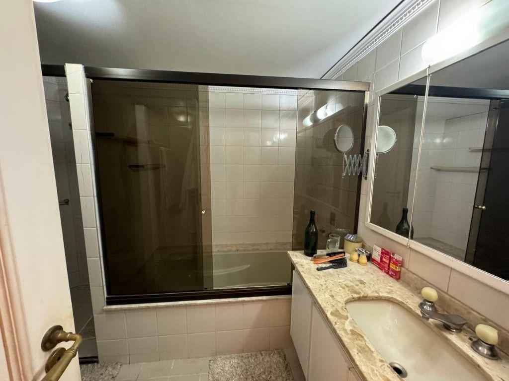 Apartamento, 4 quartos, 194 m² - Foto 23