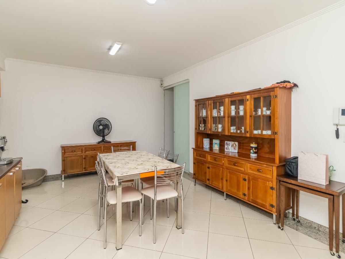 Casa, 3 quartos, 250 m² - Foto 16