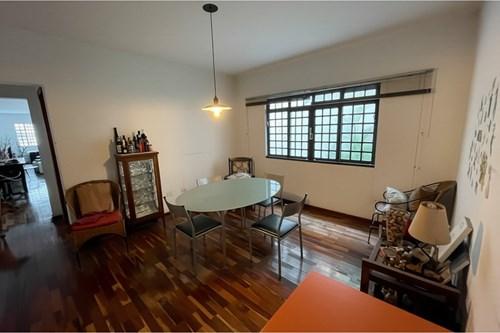 Casa, 4 quartos, 224 m² - Foto 1