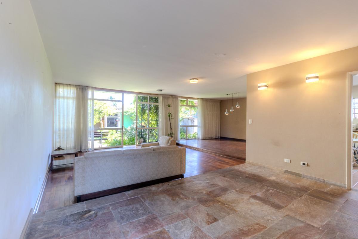 Casa, 4 quartos, 550 m² - Foto 1