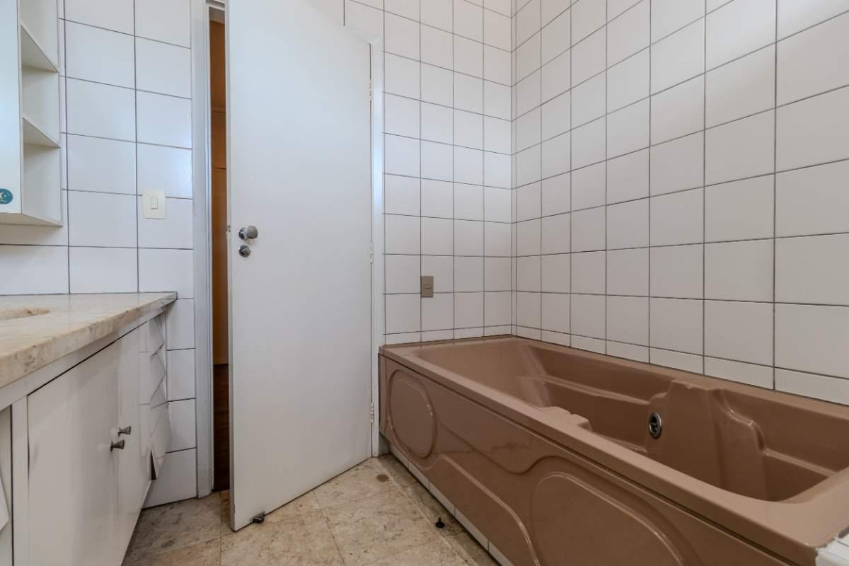 Casa, 4 quartos, 550 m² - Foto 22