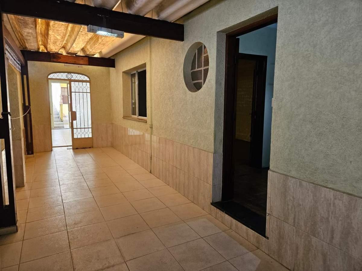 Casa, 3 quartos, 196 m² - Foto 2
