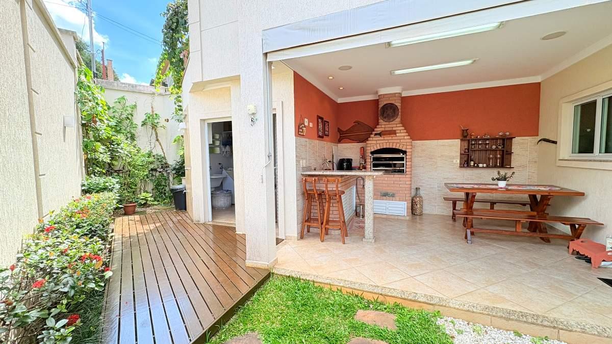 Casa, 3 quartos, 214 m² - Foto 3