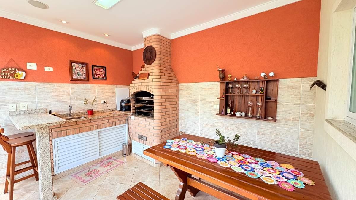Casa, 3 quartos, 214 m² - Foto 5