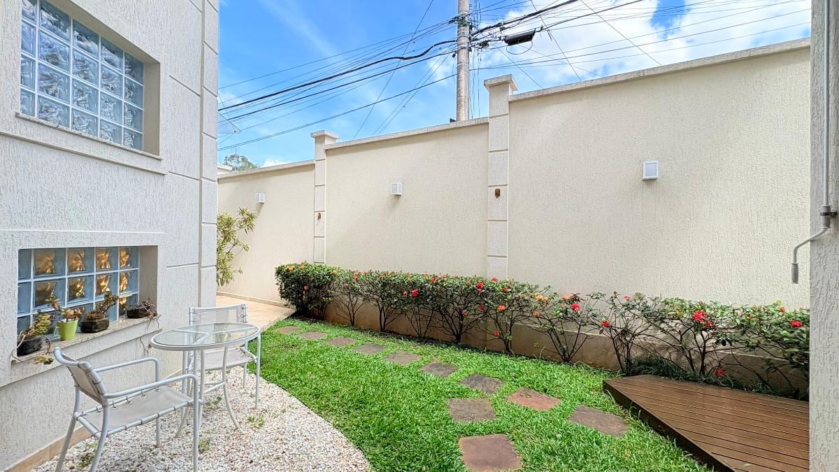 Casa, 3 quartos, 214 m² - Foto 8
