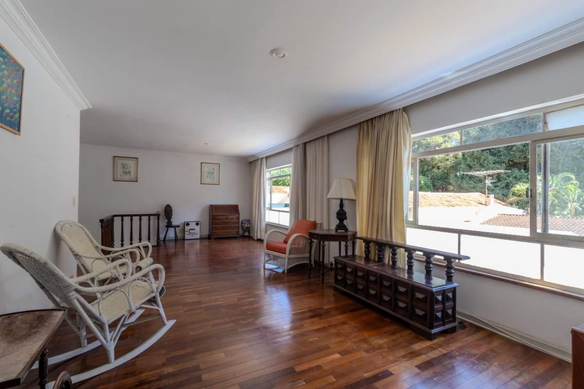 Casa, 3 quartos, 288 m² - Foto 1