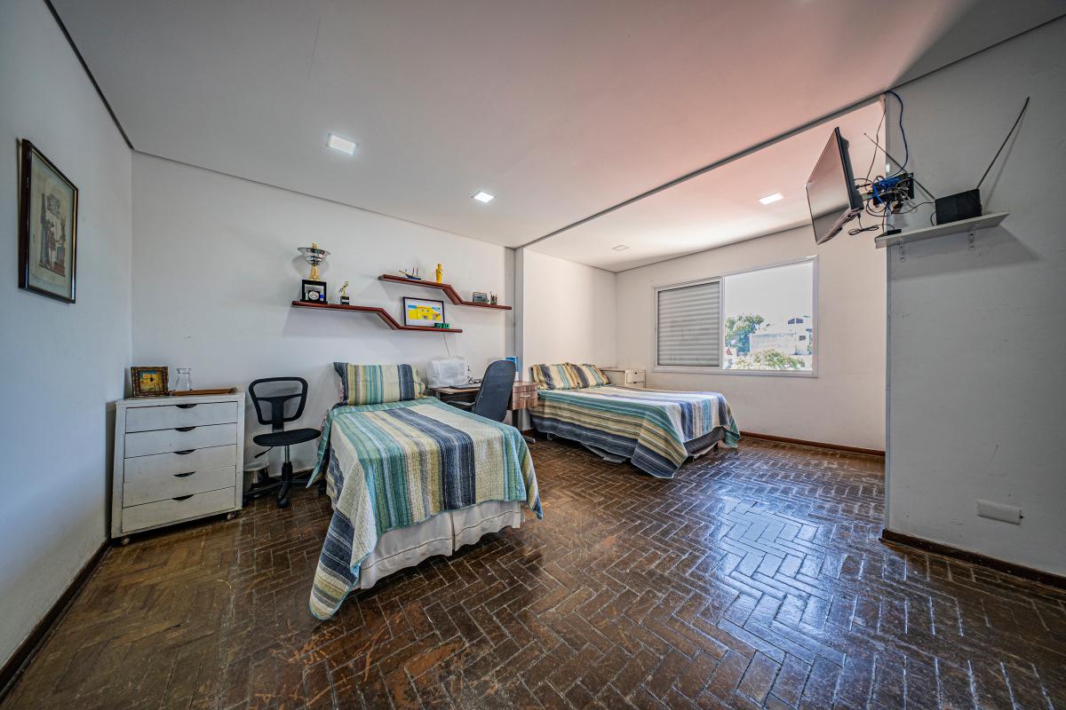 Casa, 6 quartos, 180 m² - Foto 20