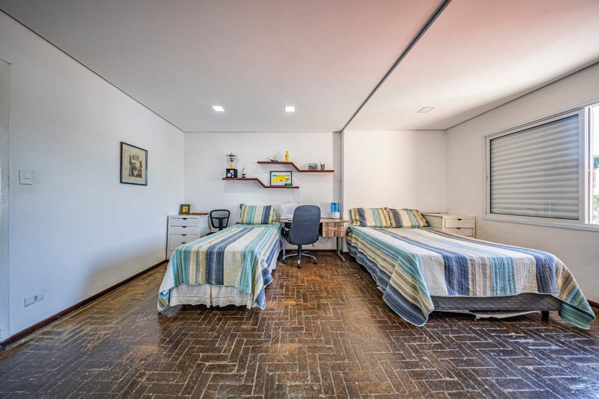Casa, 6 quartos, 180 m² - Foto 21