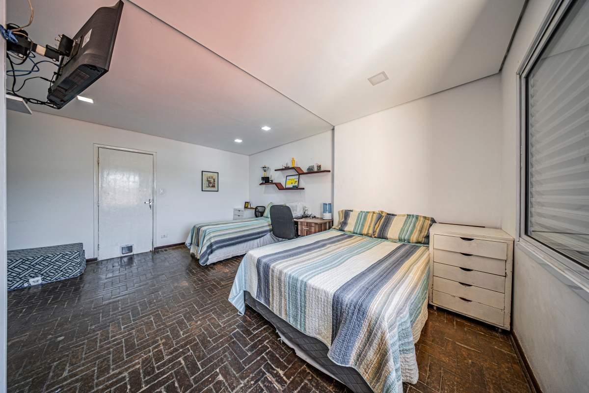 Casa, 6 quartos, 180 m² - Foto 22