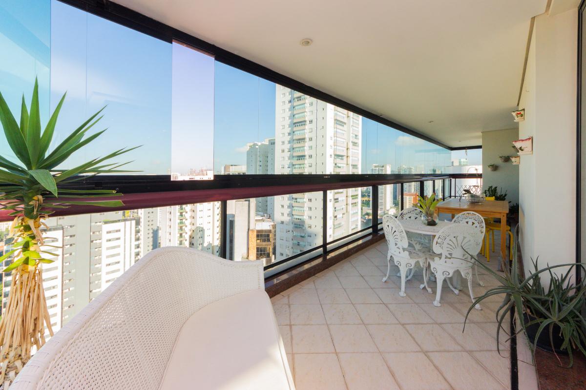 Apartamento, 4 quartos, 242 m² - Foto 2