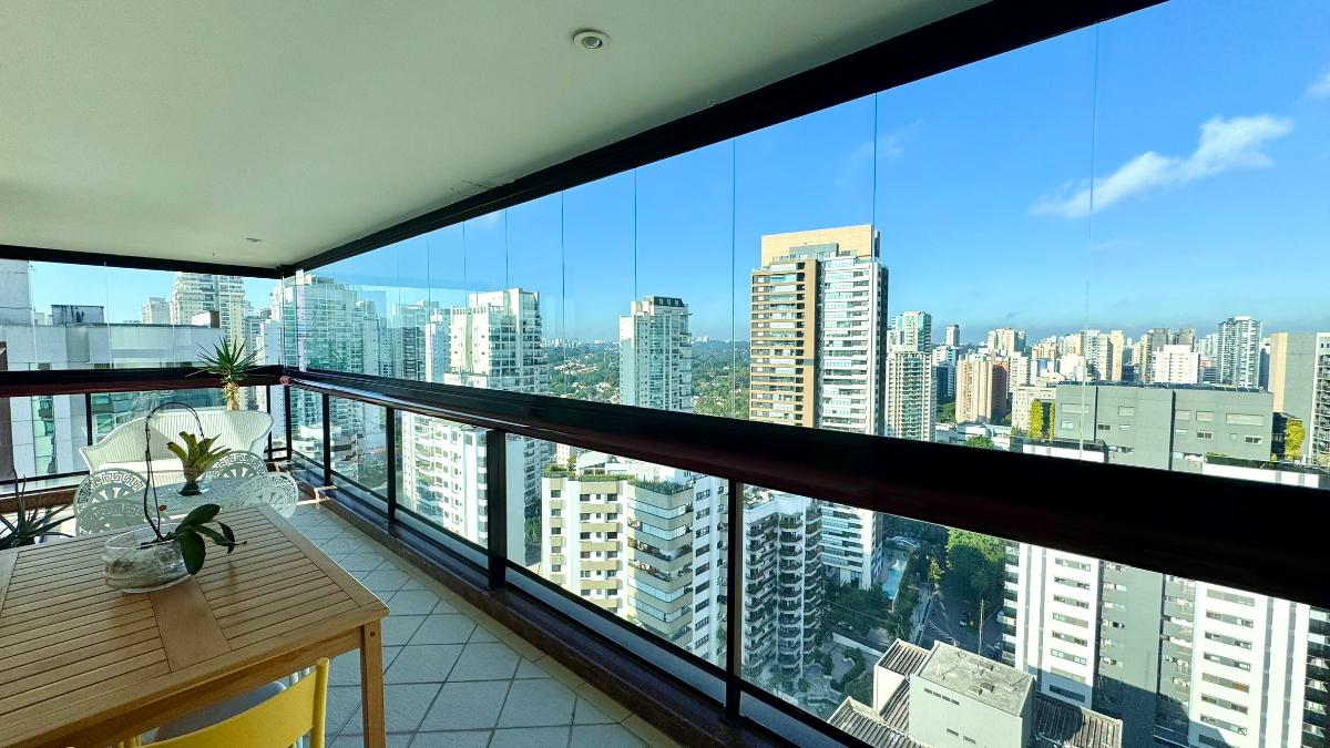 Apartamento, 4 quartos, 242 m² - Foto 4
